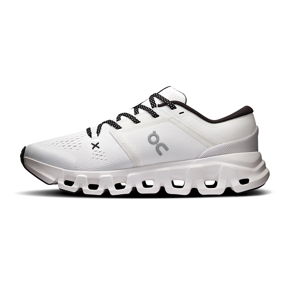 Tênis On Cloud X 5 Masculino - Branco / Preto - vista 2