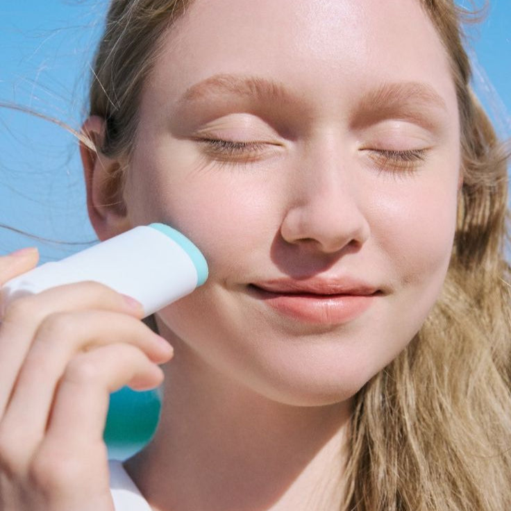 SKIN1004 Hyalu-Cica Water-Fit Sun Stick 20g